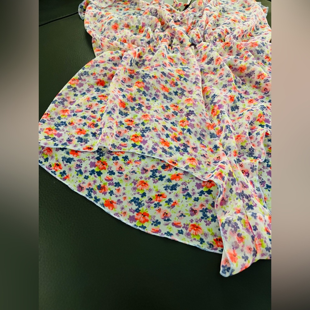 Victoria's Secret Multicolor Floral Chiffon Camisole - Picture 4 of 12